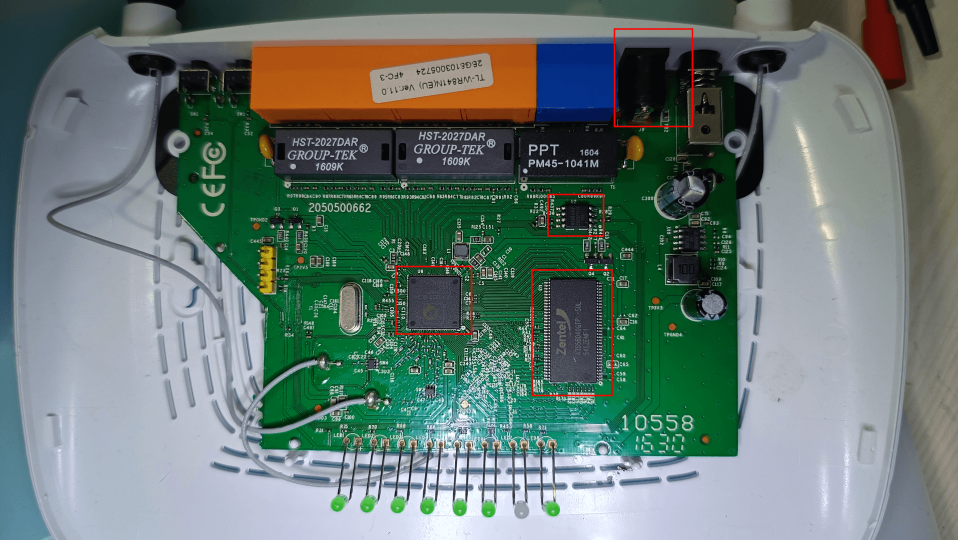 TL-WR841n EU v11 PCB